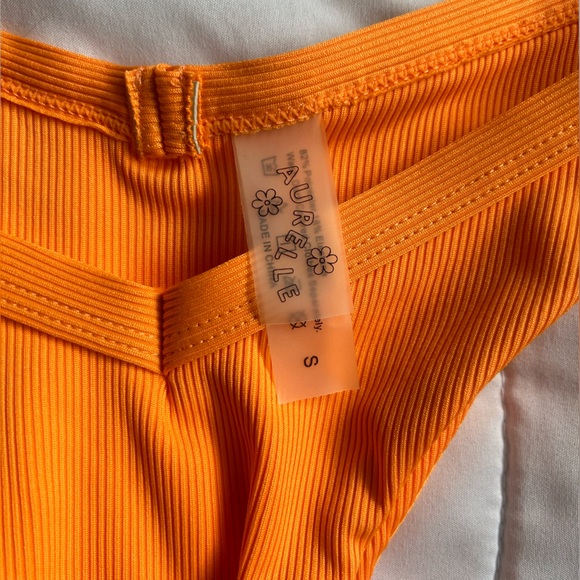 WILL BE DONATED IN A FEW HOURS MAKE OFFER SOON - Picture 2 of 6